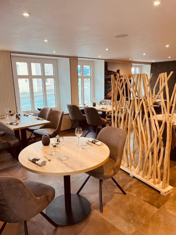 Hotel Restaurant De La Marne Paimpol Bagian luar foto