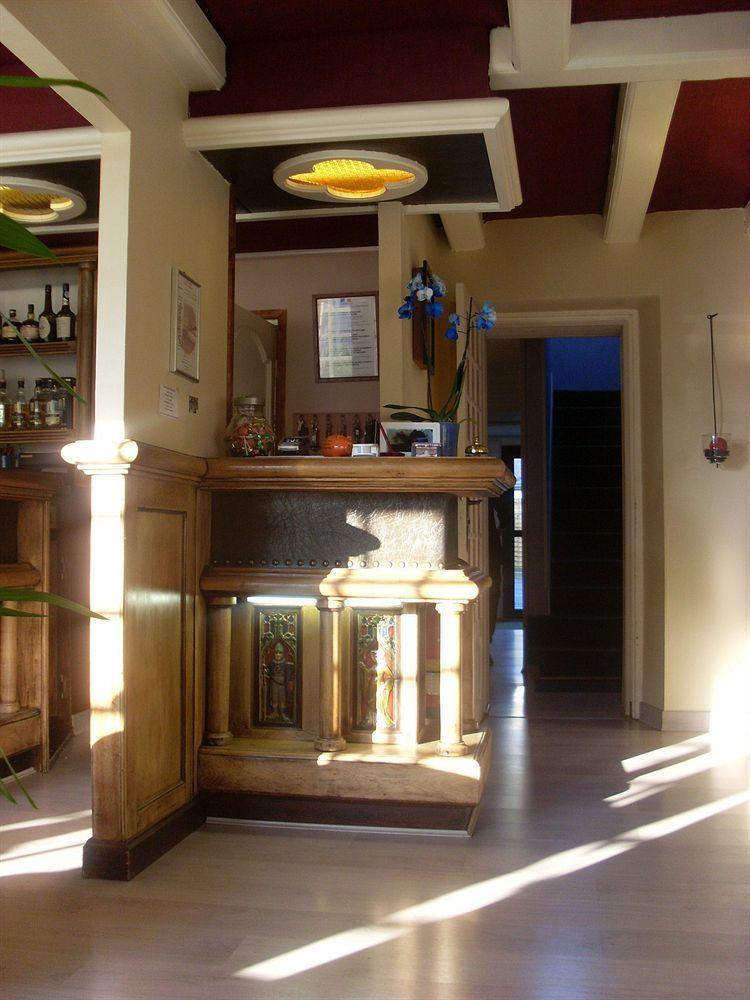 Hotel Restaurant De La Marne Paimpol Bagian luar foto