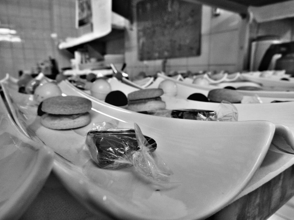 Hotel Restaurant De La Marne Paimpol Bagian luar foto