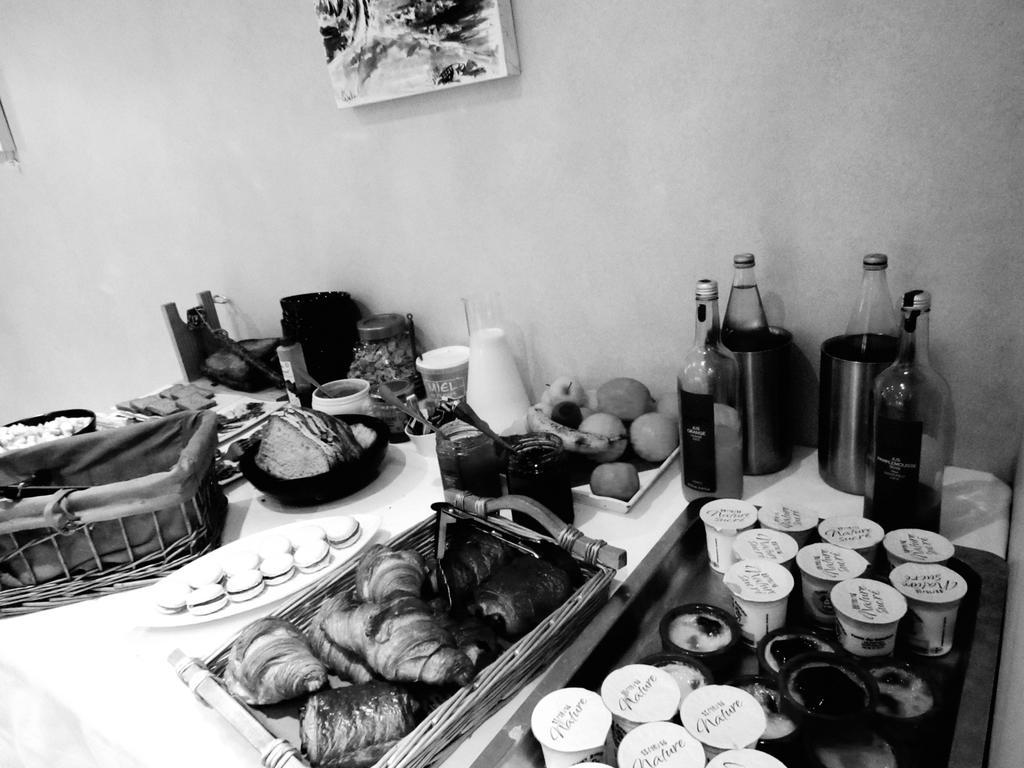 Hotel Restaurant De La Marne Paimpol Bagian luar foto