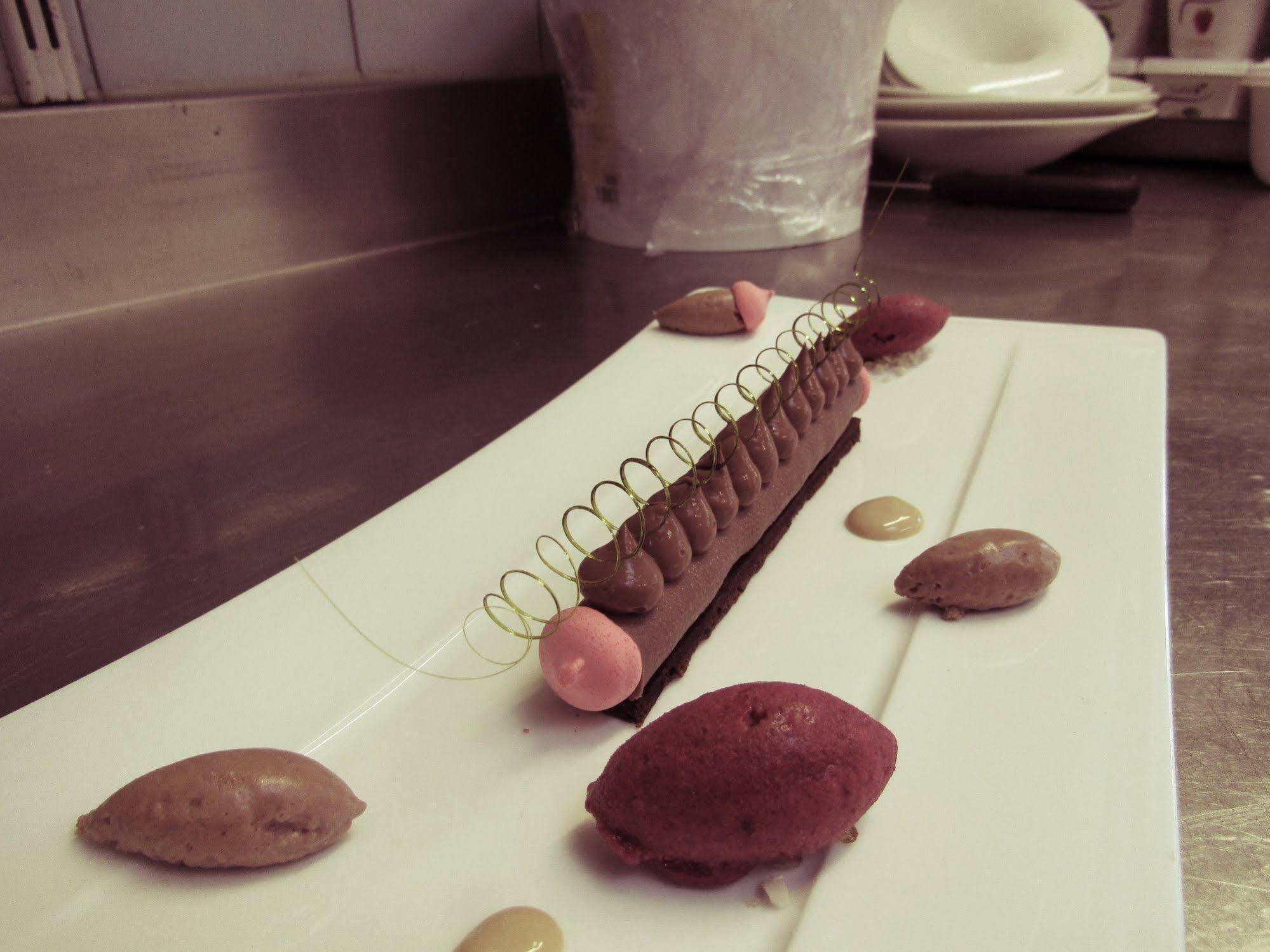 Hotel Restaurant De La Marne Paimpol Bagian luar foto