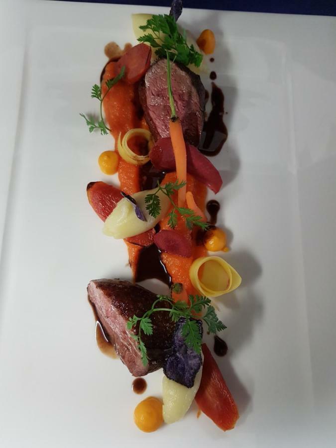Hotel Restaurant De La Marne Paimpol Bagian luar foto